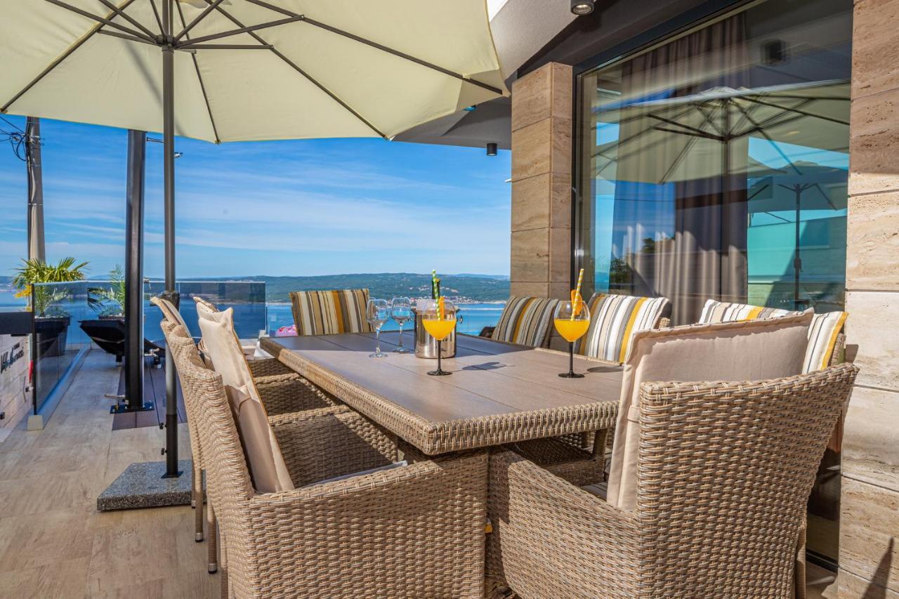 Villa Marassi With Heated Pool, Hot Tub And Sauna Криквеница Екстериор снимка